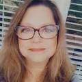 Susanne Flynn, principal broker owner of Flynn Realty